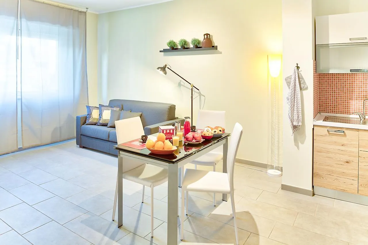 Colibri Apartments Diano Marina Italy