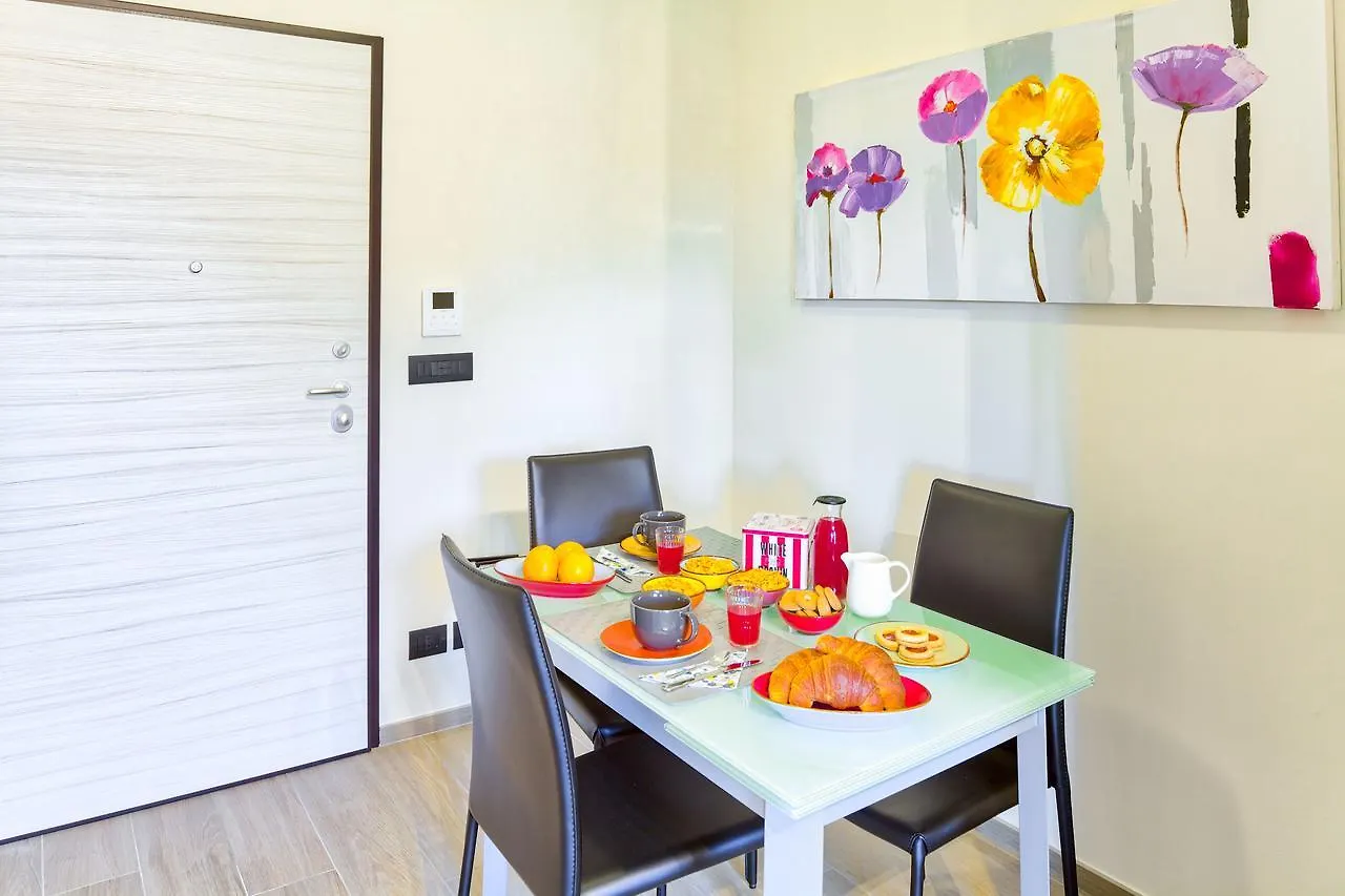 Colibri Apartments Diano Marina